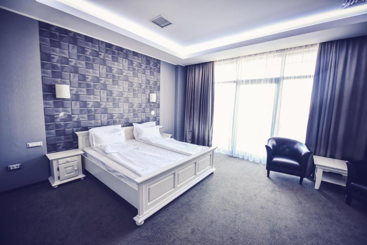 Hotel Spa Ice Resort Ghiroda Ngoại thất bức ảnh