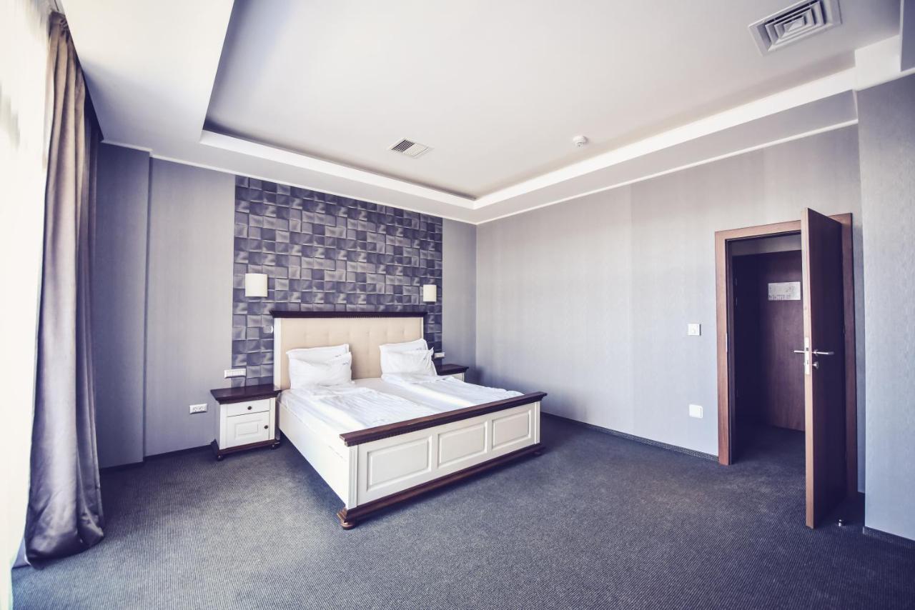 Hotel Spa Ice Resort Ghiroda Ngoại thất bức ảnh