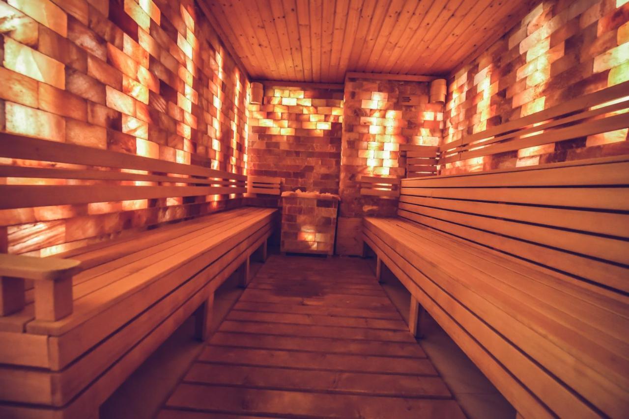 Hotel Spa Ice Resort Ghiroda Ngoại thất bức ảnh