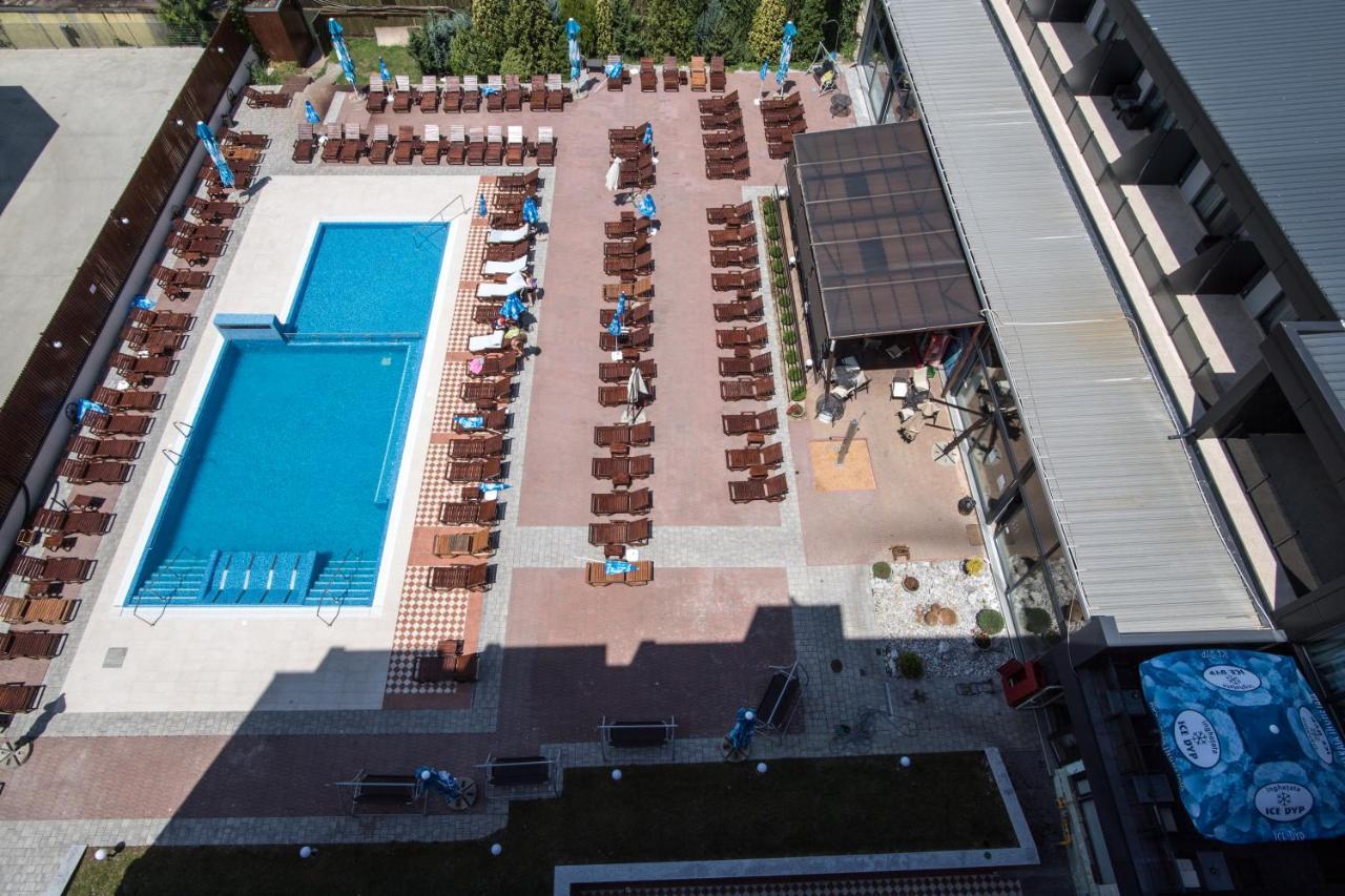 Hotel Spa Ice Resort Ghiroda Ngoại thất bức ảnh